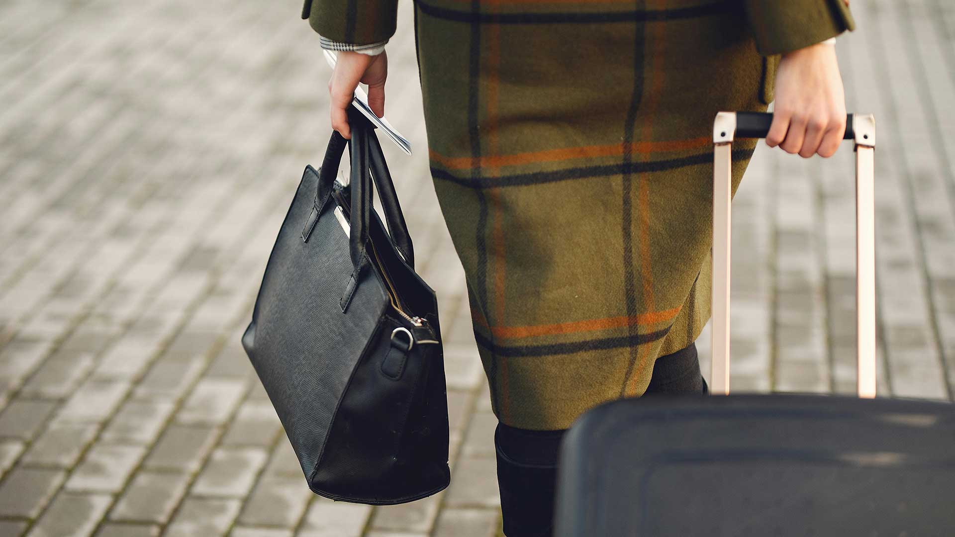 Luggage Skane aviation mobile header